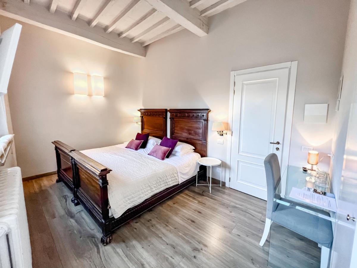 B&B Palazzo Bruchi Сиена Екстериор снимка