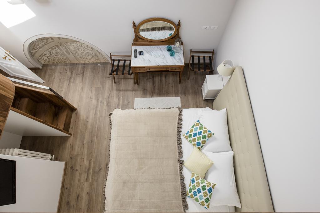 B&B Palazzo Bruchi Сиена Стая снимка